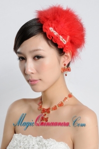 Red Luxurious Rhinestone Ladies Jewelry Set Including Necklace And Headpiece