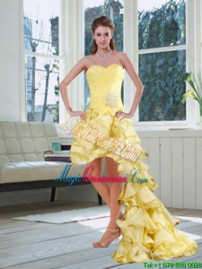 2015 Light Yellow Sweetheart High Low Dama Dresses with Beading and Ruffled Layers