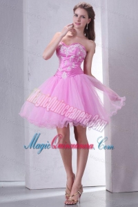 Sweetheart Rose Pink Short Organza Mini-length Dama Dress for Quinceanera with Appliques