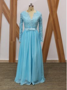 Nice Chiffon V-neck Long Sleeves Backless Lace Mother of Groom Dress in Baby Blue