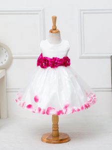 Knee Length White Little Girl Pageant Dress Tulle Sleeveless Appliques and Hand Made Flower