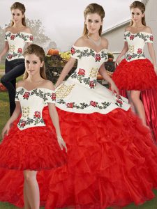 Luxury Sleeveless Organza Floor Length Lace Up Quince Ball Gowns in White And Red with Embroidery and Ruffles