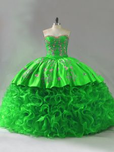 Modern Ball Gowns Embroidery and Ruffles Quinceanera Gown Lace Up Fabric With Rolling Flowers Sleeveless