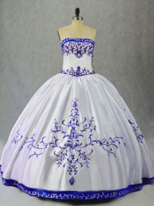 Ball Gowns Ball Gown Prom Dress Blue And White Strapless Satin Sleeveless Floor Length Lace Up