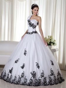 White and Black One Shoulder Sweet 16 Dresses with Appliques 2013