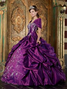 Purple Taffeta Quinceanera Dress with Embroidery and Pick-up Skirt