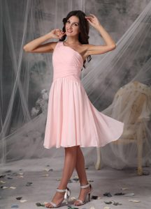 Baby Pink One Shoulder Knee-length Chiffon Dama Dress in Melbourn