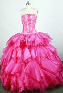 Chic Strapless Beading Appliques Ruffled Hot Pink Sweet Sixteen Gown