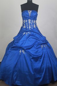 Royal Blue Ruching Dress for Quinceanera with Ruffles in Resistencia