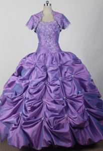 Beaded Pick-ups Sweet 15 Dresses in Purple with Jacket in Quilmes