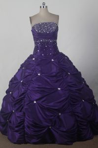 Pick-ups Skirt and Beaded Bust Purple Dresses For A Quinceanera