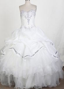 Popular White Ruffled and Bubbled 2013 Quinceanera Dress